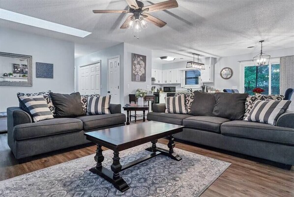 TV, fireplace, DVD player