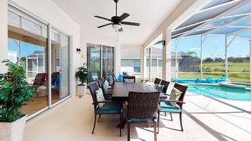 House, Multiple Beds (Julie and Johnathan's Highlands Reser) | Balcony