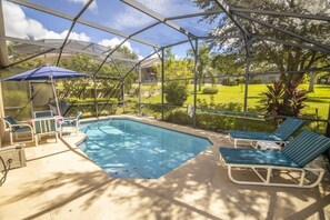 Casa, varias camas (Sandy's Southern Dunes Vacation Home) | Piscina
