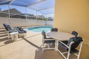 Maison, plusieurs lits (Sandras Eagle Pointe Vacation Home) | Piscine