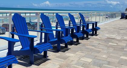 3BR/3BA Direct Oceanfront Condo - Magnificent Panoramic View!