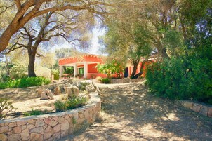 Fachada de la propiedad