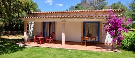 Maison Familiale, plusieurs chambres, 2 salles de bains (Domos Pintadas Villetta Bianca) | Terrasse/Patio