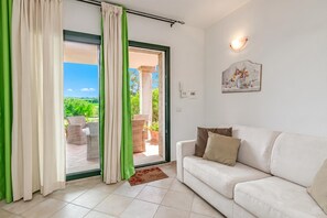 Living area - Domos Pintadas (Olbia)