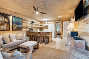 TV, offices - Sullivan’s Beach Getaway on Island's Main St (Sullivan's Island)