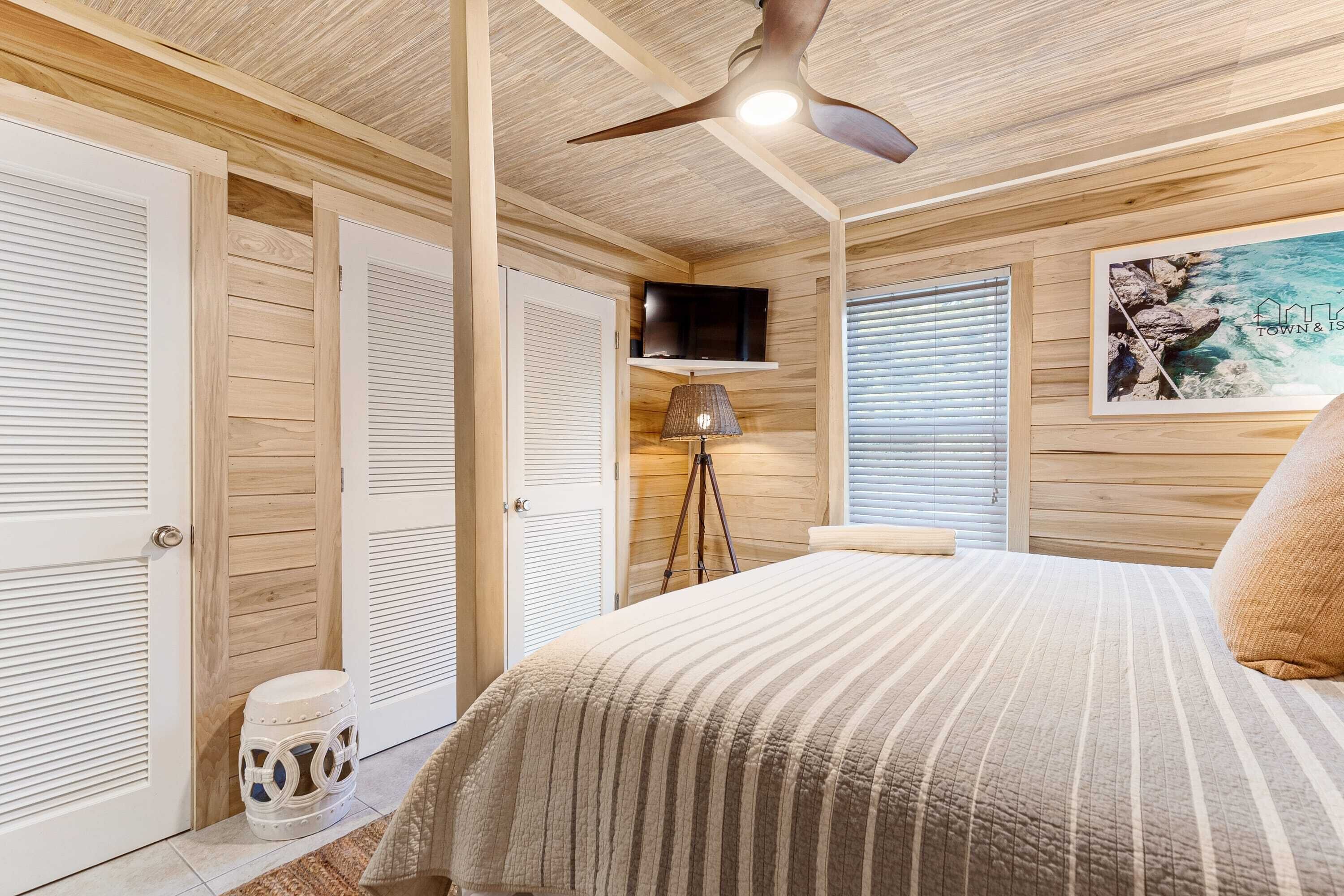 1 slaapkamer, een strijkplank/strijkijzer, wifi, beddengoed