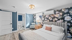 2 bedrooms, desk, iron/ironing board, travel cot