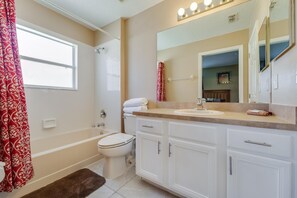 House, Multiple Beds (Daniel's Solana House) | Bathroom