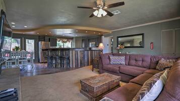 Smart TV, fireplace, DVD player, video library