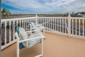 House, Multiple Beds (John's West Haven Vacation Home) | Balcony - John's West Haven Vacation Home (Davenport)
