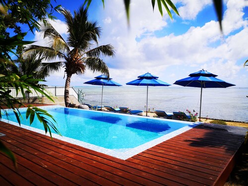 Miri by Lagoon Dream Fully equipped charming house with sea front infinity pool