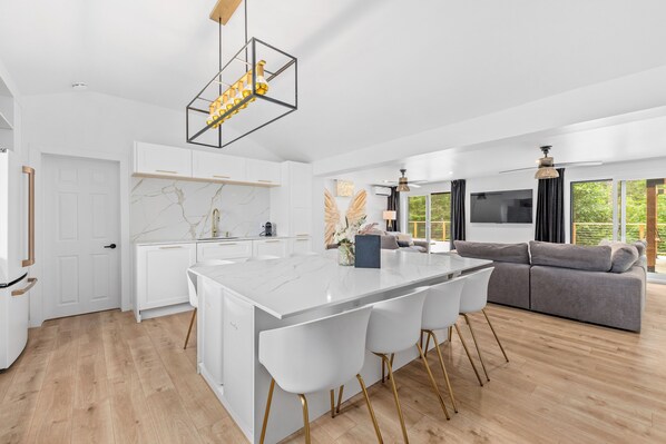 Family Chalet, Roll-in Shower, Hot Tub | Private kitchen | Mini-fridge, microwave, stovetop, dishwasher