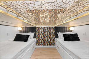 Familienchalet, rollstuhlgeeignete Dusche, Whirlpool | Hochwertige Bettwaren, Daunenbettdecken