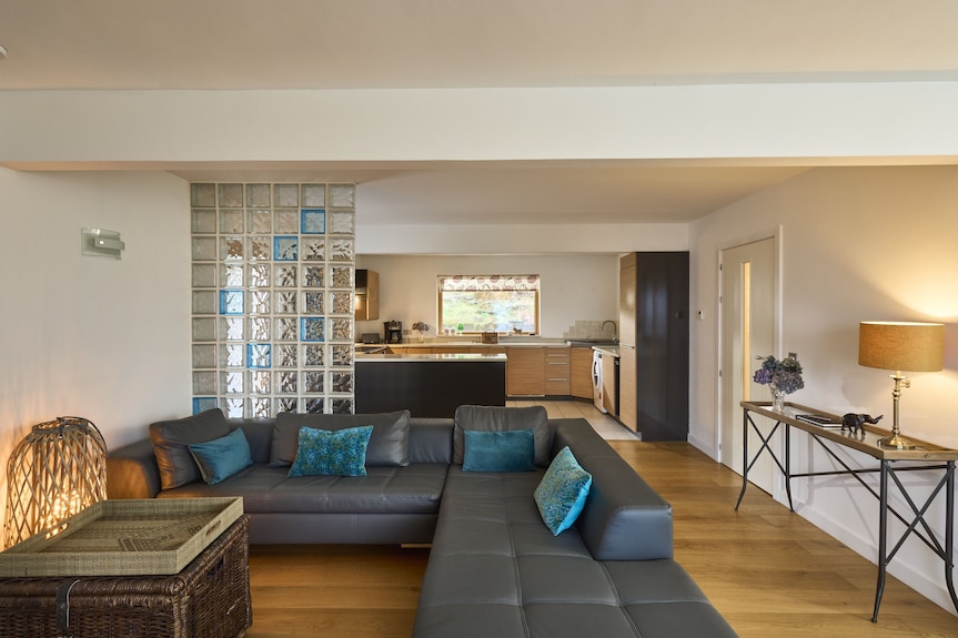 Tanamuir, Overlooking Loch Fyne, Strachur - Sleeps 6 Guests In 3 Bedrooms - Loch Awe