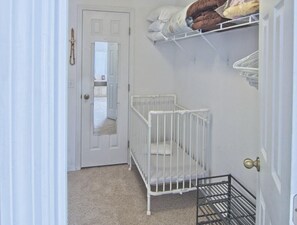 House, Multiple Beds (Richard's Clear Creek Vacation Homes)
