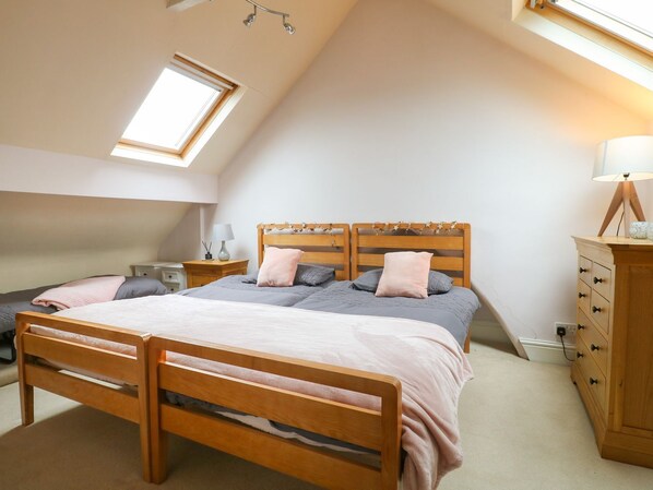 Maison | 2 chambres, fer et planche à repasser, accès au Wi-Fi (inclus)