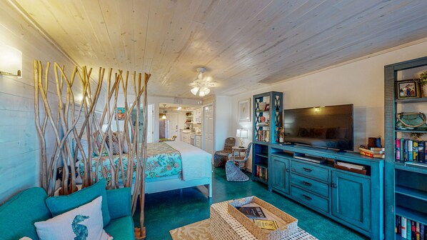 1 bedroom, free WiFi, bed sheets