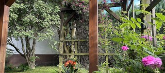 Spacious holiday apartment with terrace and garden