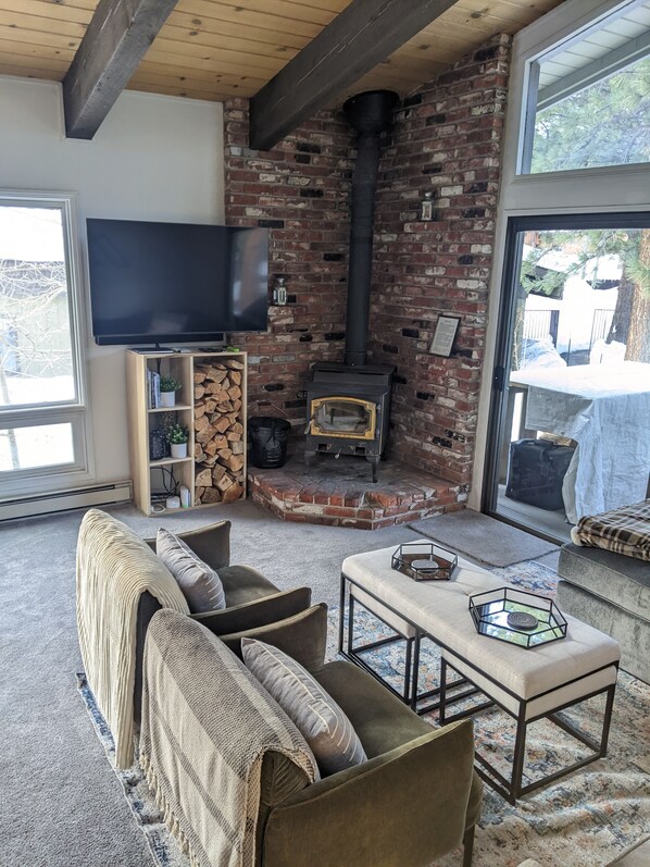 Téléviseur connecté, foyer