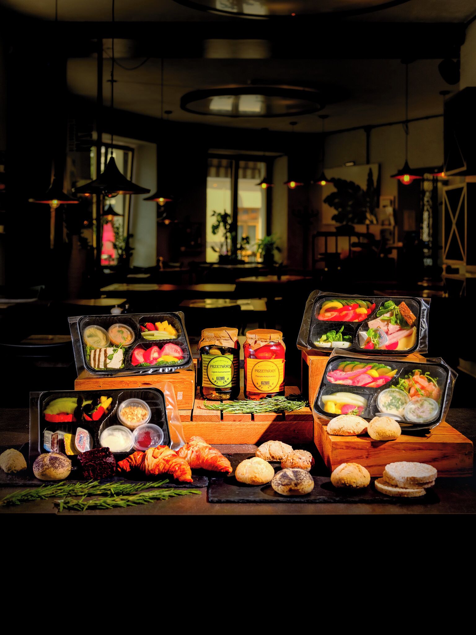 Daily to-go breakfast (PLN 40 per person)