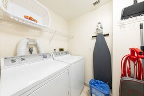 Interior - Marriott Cypress Harbor Spring Break week (Orlando)