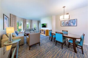 Living area - Marriott Cypress Harbor Spring Break week (Orlando)