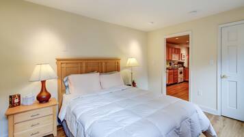 1 chambre, bureau, fer et planche à repasser, accès au Wi-Fi (inclus)