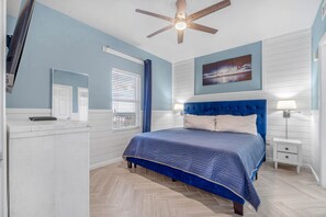 1 bedroom, free WiFi, bed sheets, wheelchair access - Sun of a Beach 1105-Lake Front–Sleeps 6 (Panama City Beach)