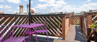 Artistic Abode Close to MICA & Johns Hopkins