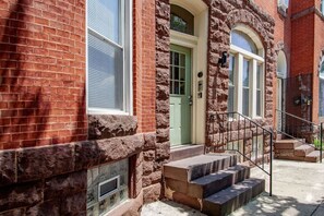 Uklassifisert bilde, 2 av 24, knapp