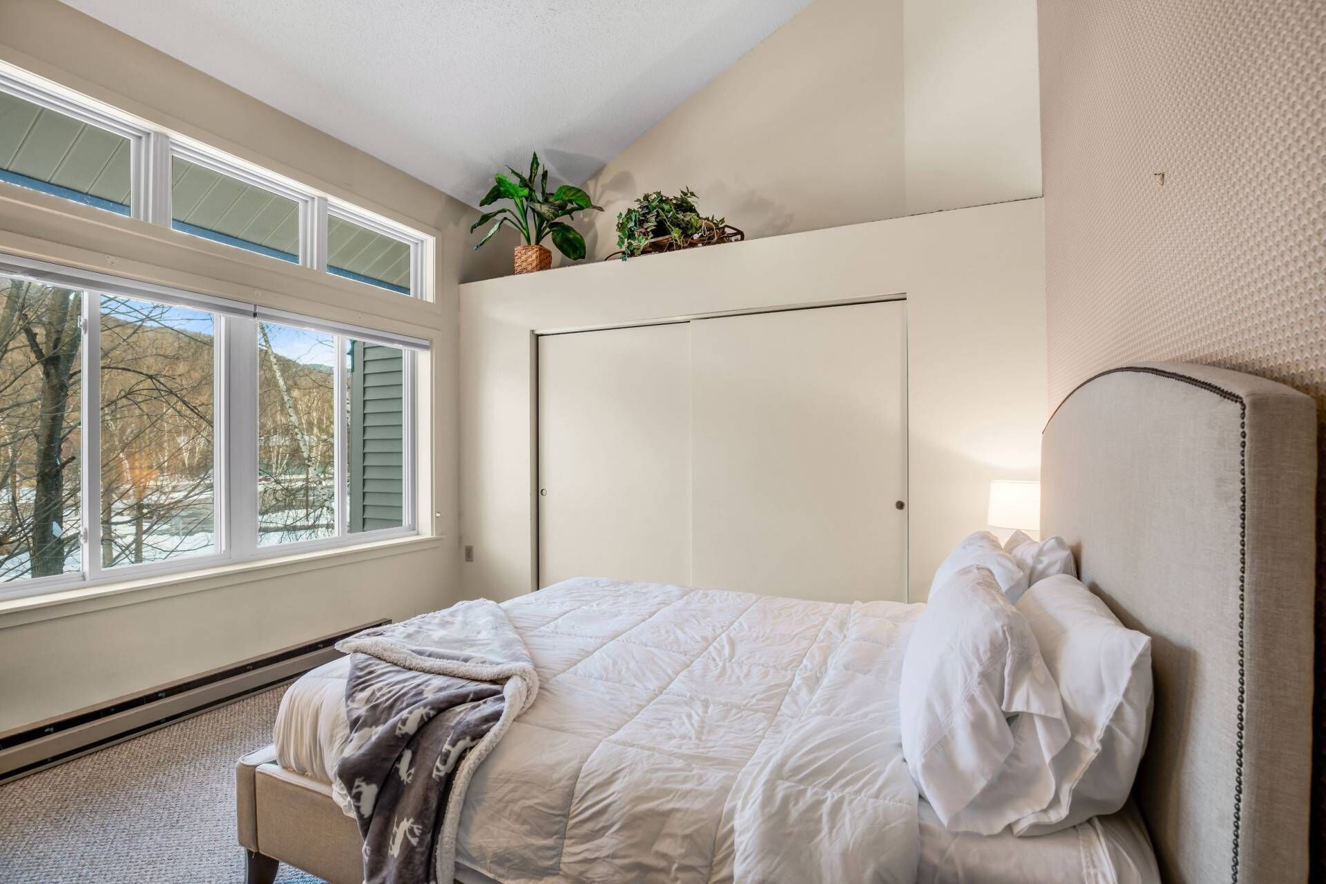Condo (Loon Escape) | Exterior