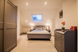 House | 3 bedrooms, individually decorated, individually furnished - Surbiton Luxury Garden House 19 (Surbiton)