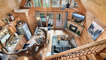 Smart TV, fireplace, video games, Netflix