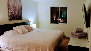 1 bedroom, travel cot, free WiFi, bed sheets