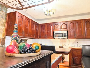 ファミリー ルーム | 羽毛の掛け布団、WiFi (無料)