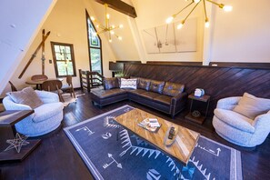 Smart-TV, Kamin, DVD-Player, Stereoanlage