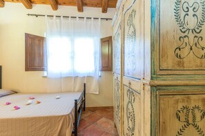 ファミリー ハウス ベッドルーム (複数) 2 バスルーム (Domos Pintadas Cottage Rosa) | 2 室のベッドルーム、アイロン / アイロン台、WiFi (無料)、ベッドシーツ