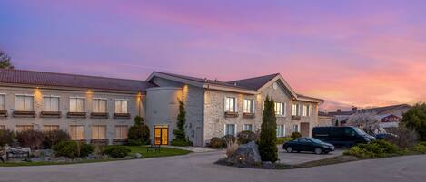 المنشأة من الخارج