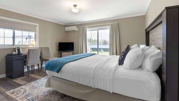 1 slaapkamer, Tempur Pedic-bedden, een bureau, een laptopwerkplek