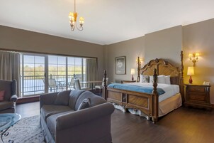 Habitación Signature, 1 cama de matrimonio grande con sofá cama, no fumadores (with Sofabed) | Colchones Tempur-Pedic y escritorio