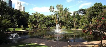 KOZYGURU | Albion | Charming House with 3 Bedroom | Parking