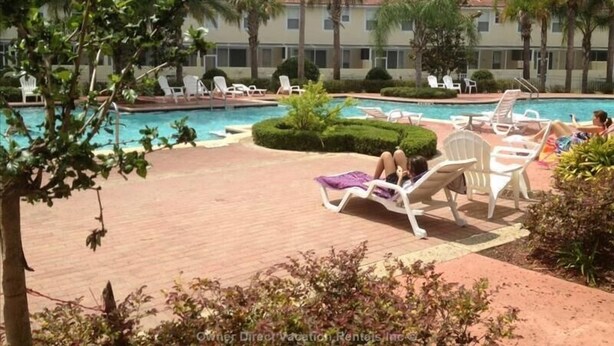 Villa, flere senger (Angelo & Linda's Fiesta Key Townhome) | Basseng