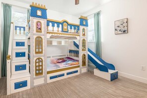 Children’s area - Quaint Villa with Private Pool and Spa at Encore (Kissimmee)