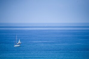 Apartment | Beach/ocean view - Herzliya Seaside Charming Home by Sea N' Rent (Herzliya)