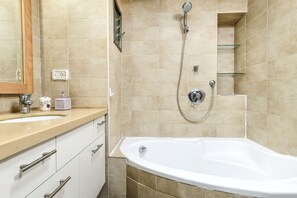 Hair dryer, towels