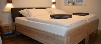 Casa vacanze 'Hanni' con sauna, giardino e Wi-Fi