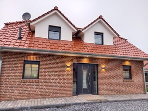 تفاصيل الفندق من الخارج