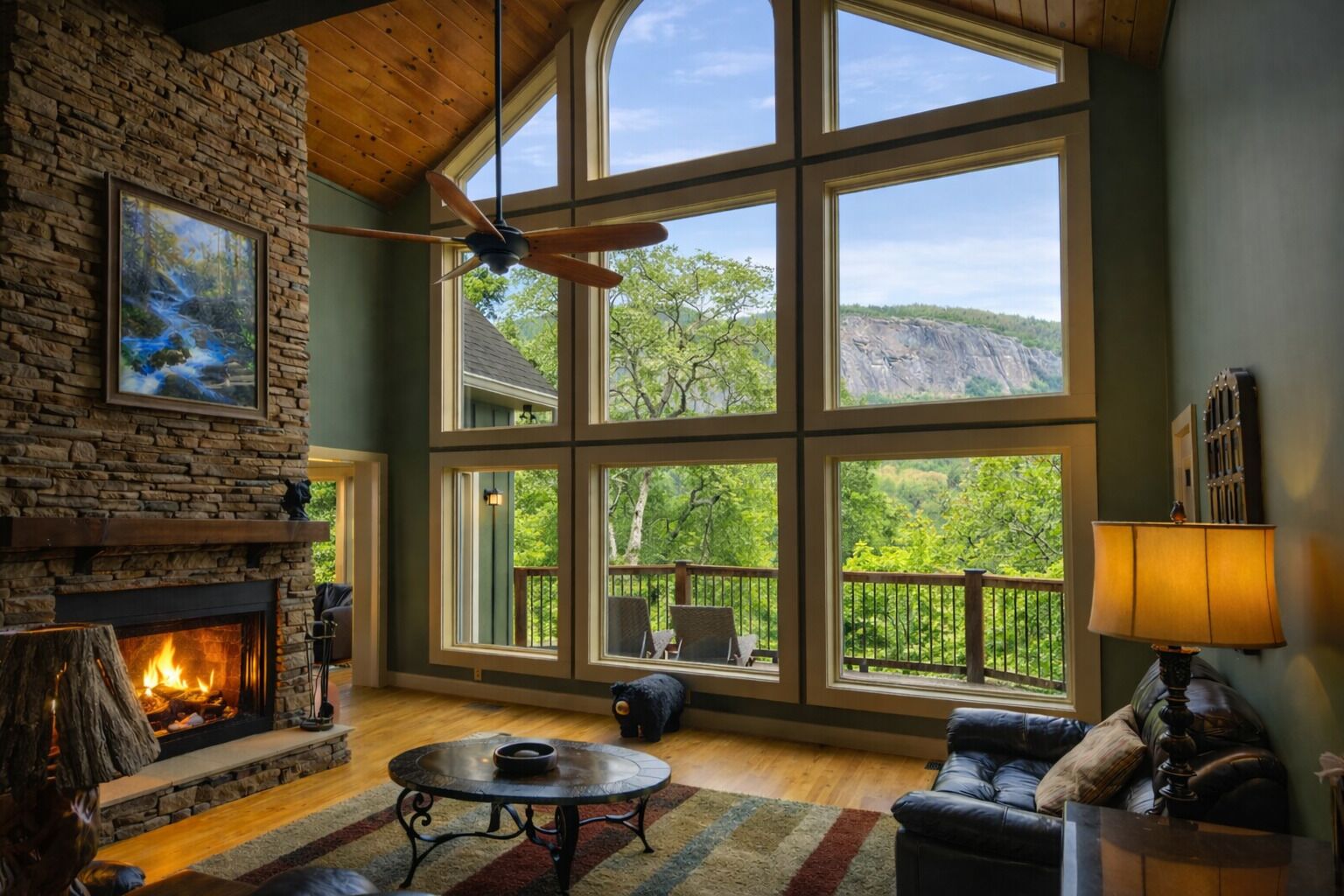 Una televisión, una chimenea