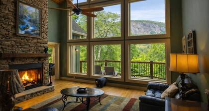 Mountain View Retreat | A Lake Lure Destination with Amazing Views
