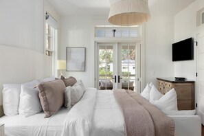 4 soverom, wi-fi og sengetøy